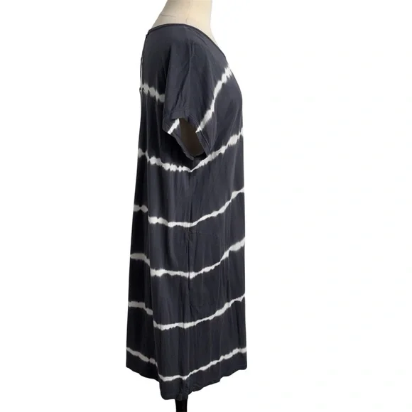 J. Jill Fit Tie Dye Knit Stripe Pattern Shirt Dress Dark Gray and White Colorway - Picture 8 of 9